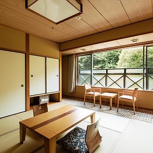 Japanese-Style Room